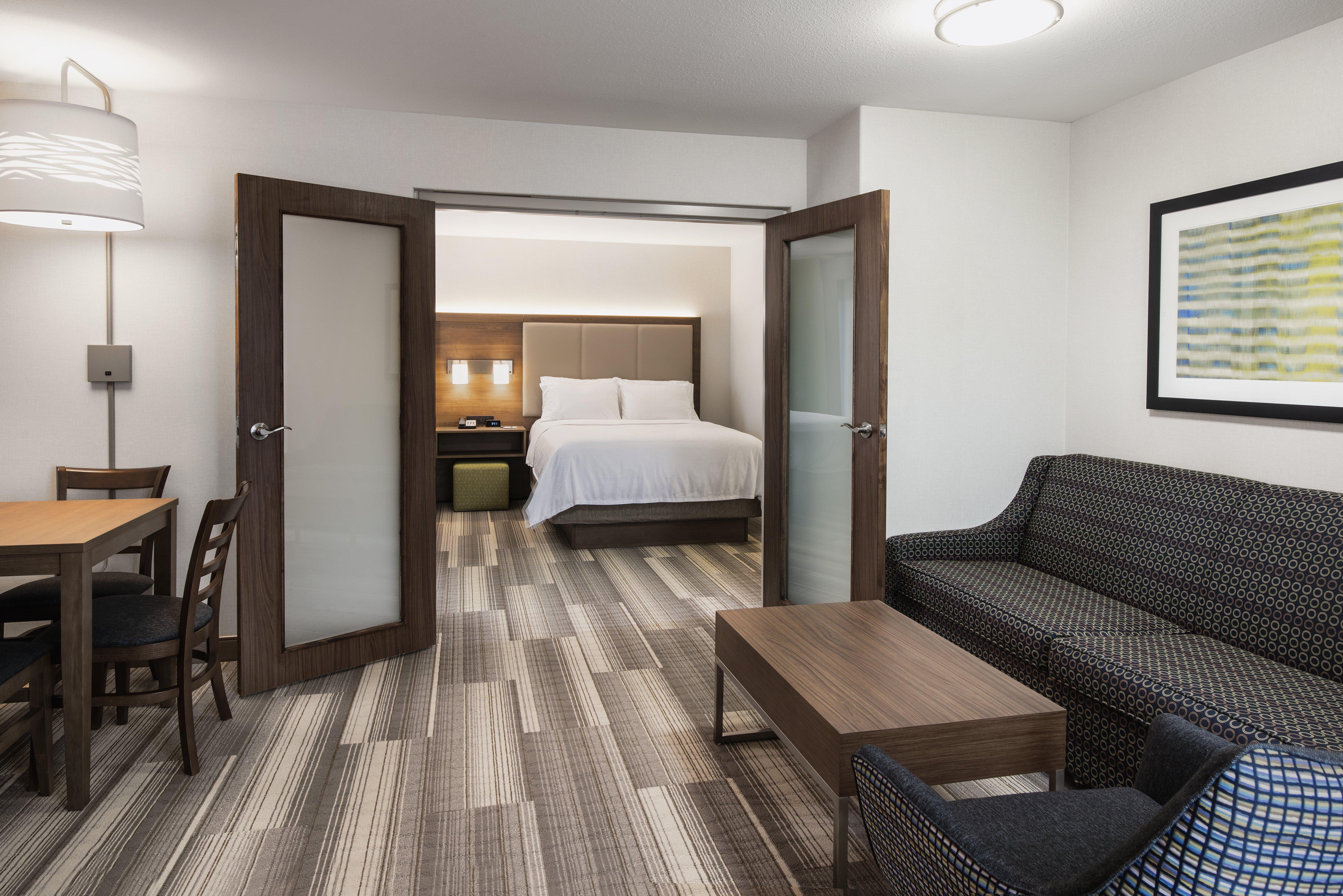 Holiday Inn Express Hotel & Suites Saskatoon By Ihg Εξωτερικό φωτογραφία