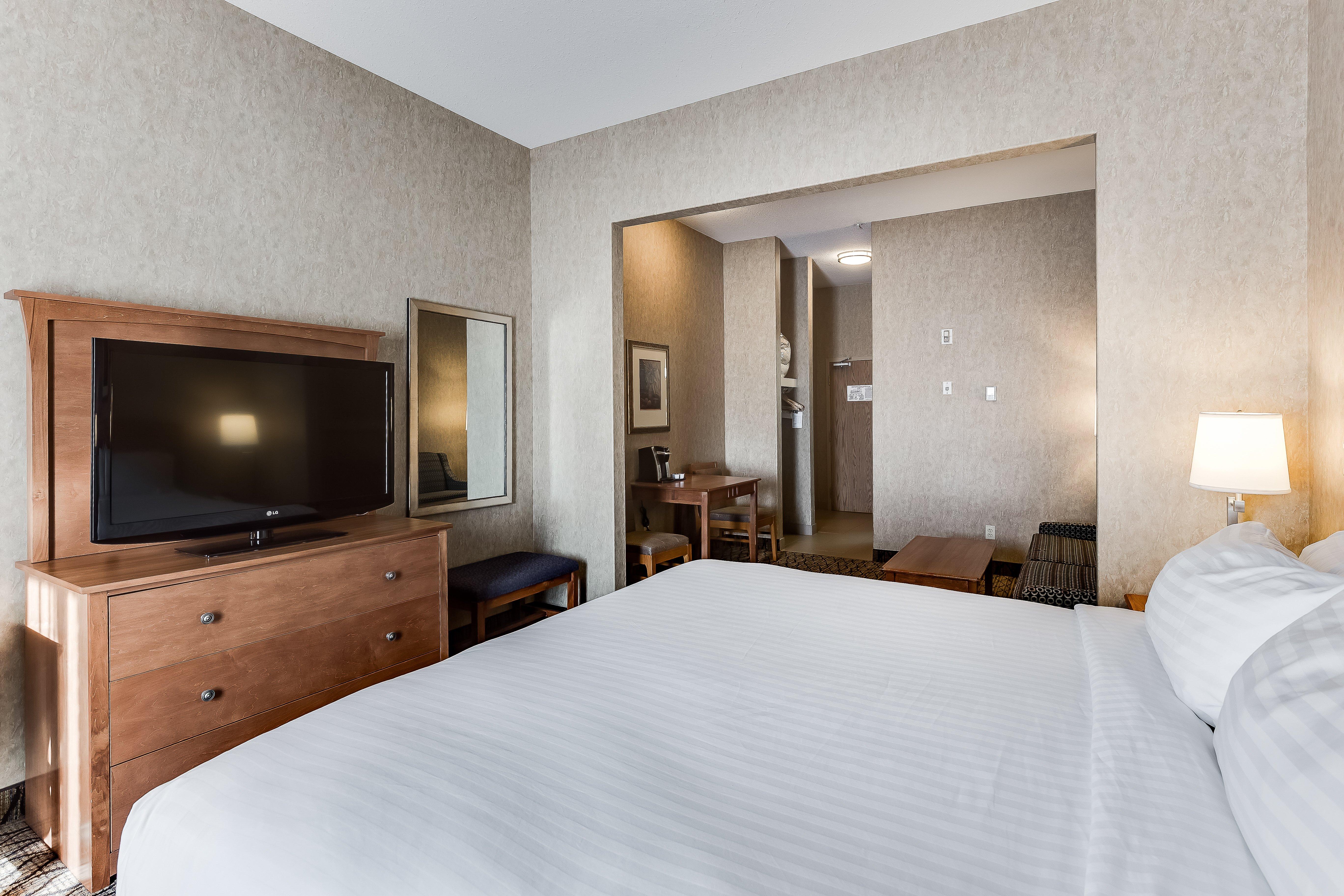 Holiday Inn Express Hotel & Suites Saskatoon By Ihg Εξωτερικό φωτογραφία