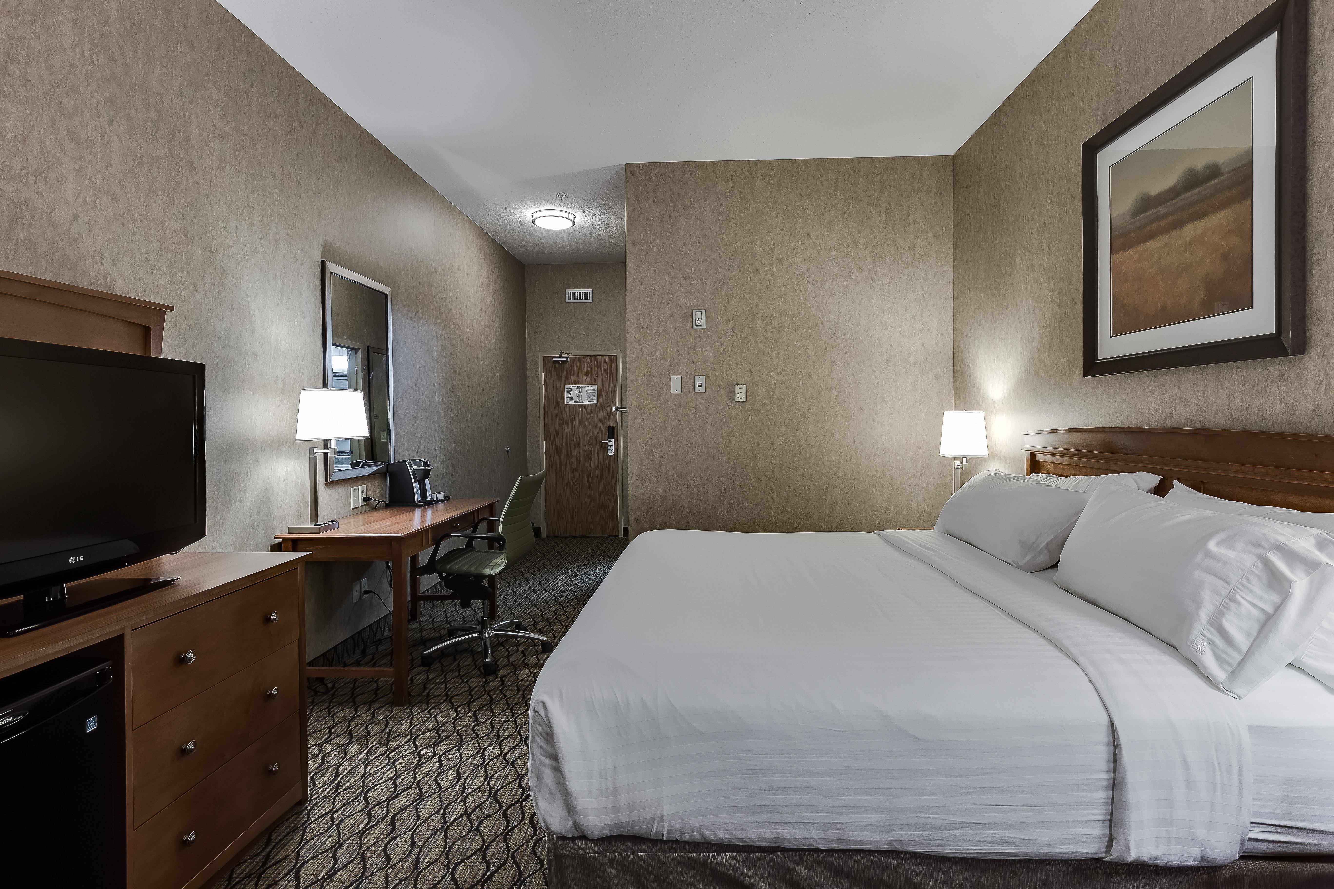 Holiday Inn Express Hotel & Suites Saskatoon By Ihg Εξωτερικό φωτογραφία