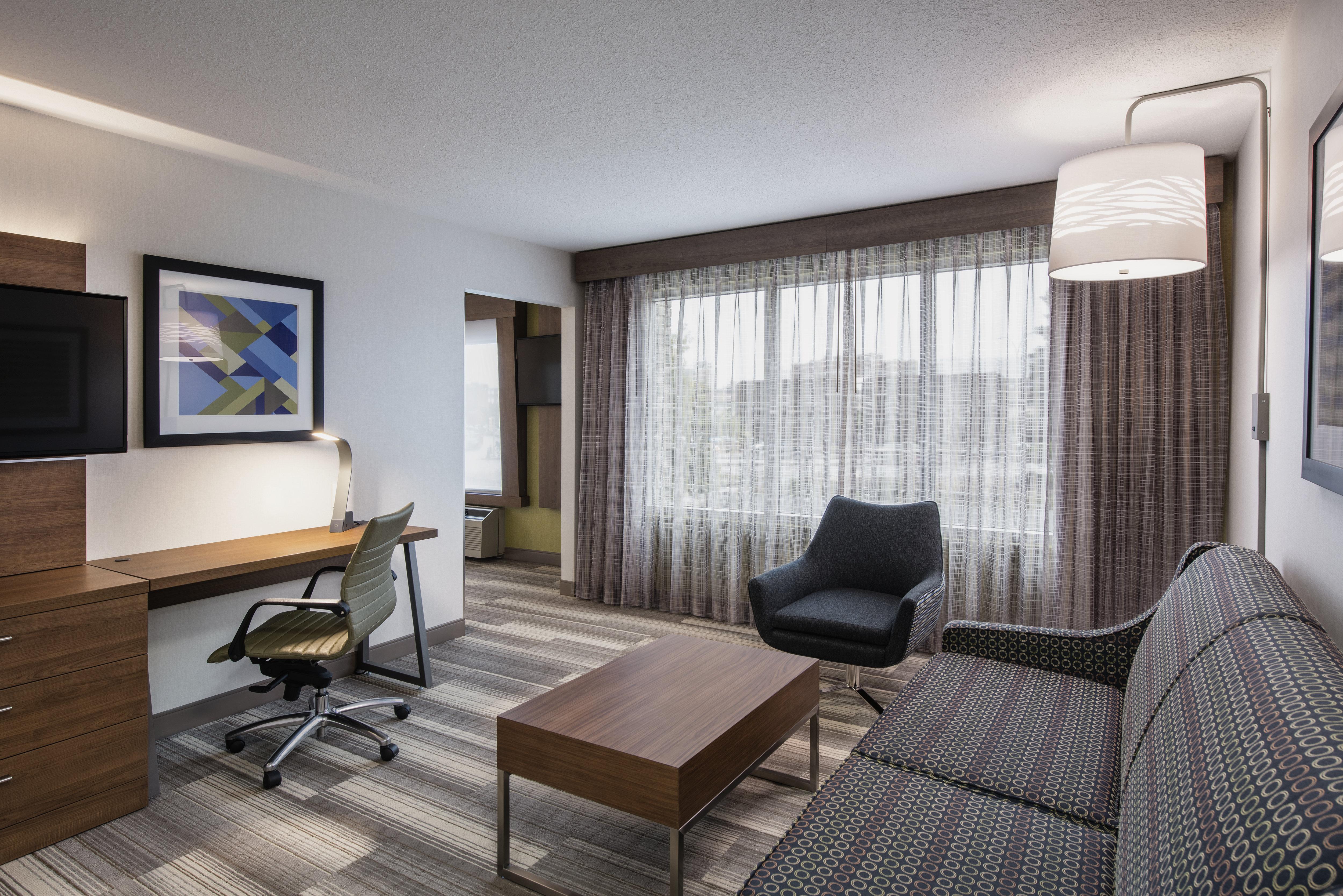 Holiday Inn Express Hotel & Suites Saskatoon By Ihg Εξωτερικό φωτογραφία