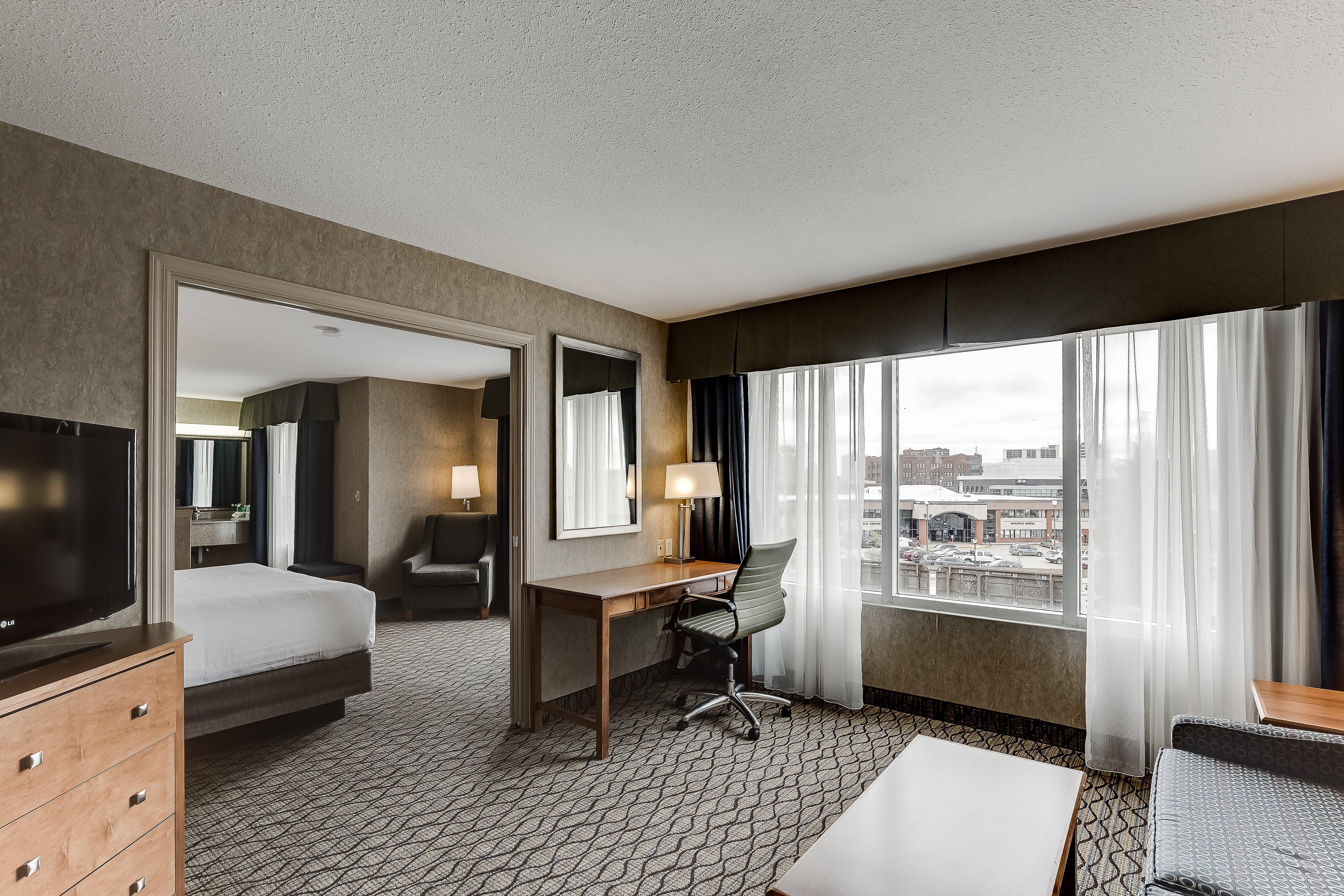 Holiday Inn Express Hotel & Suites Saskatoon By Ihg Εξωτερικό φωτογραφία